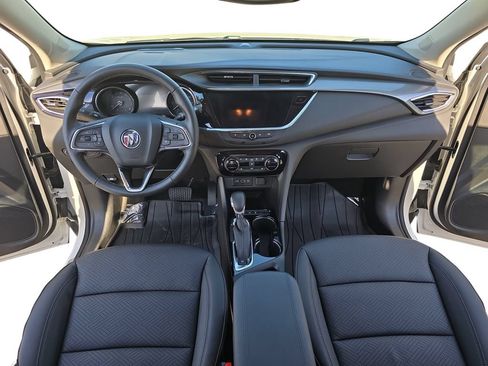 Used 2023 Buick Encore GX Essence w/ Experience Buick Package AWD/4WD image 9