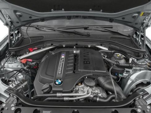 Used 2017 BMW X4 xDrive28i image 13