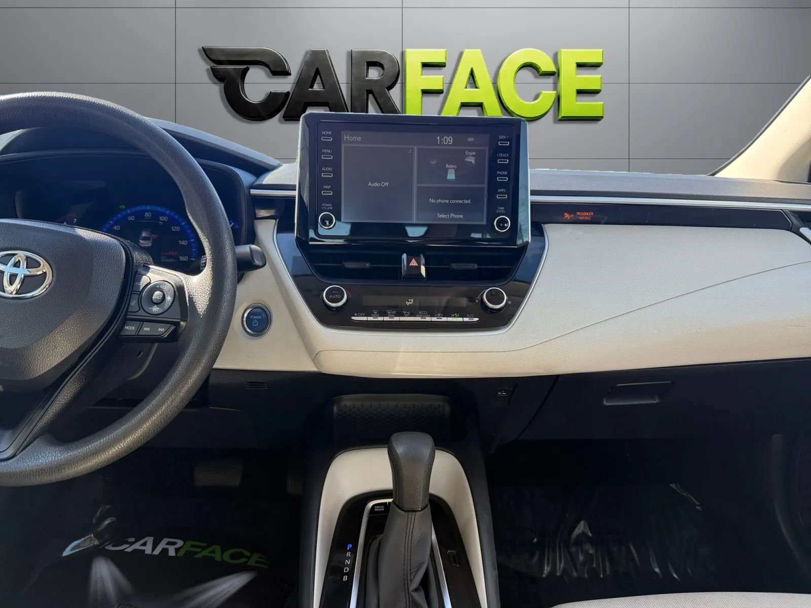 Used 2020 Toyota Corolla LE FWD image 24