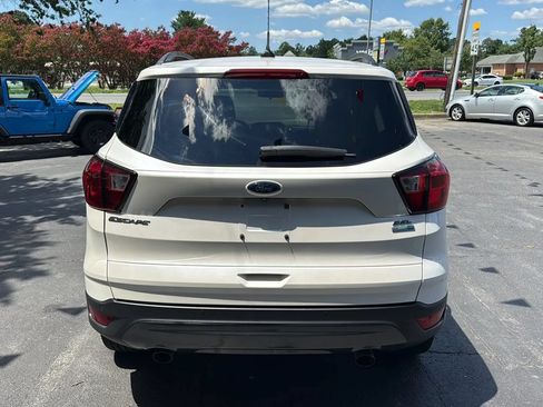 Used 2019 Ford Escape SEL AWD/4WD image 8