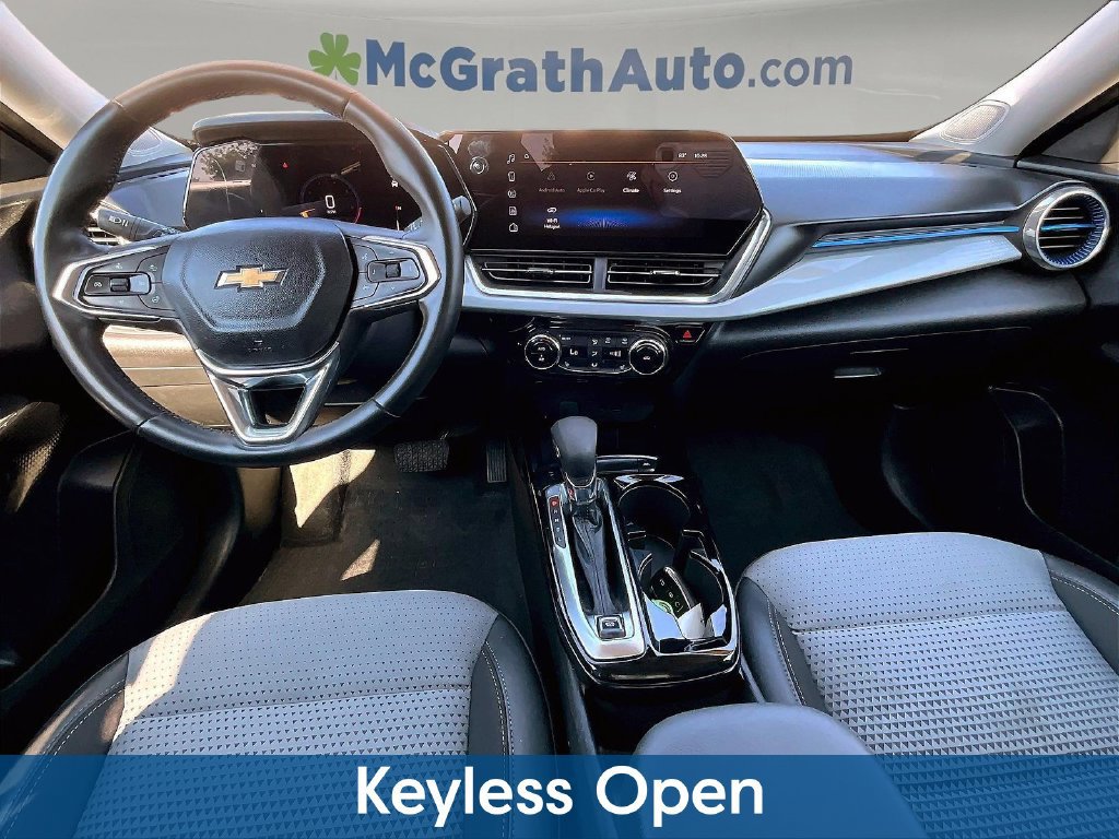Used 2024 Chevrolet Trax LT w/ Driver Confidence Package FWD image 10
