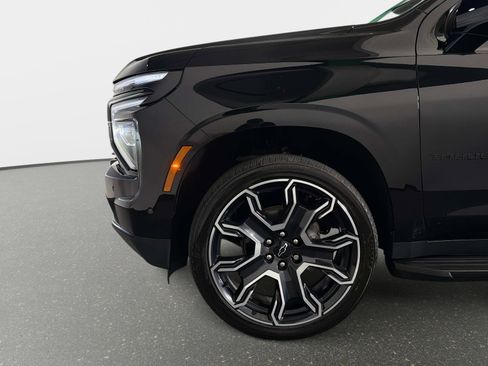 Used 2025 Chevrolet Tahoe RST w/ RST Capability Package image 12