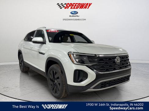 New 2026 Volkswagen Atlas Cross Sport SE AWD/4WD image 1