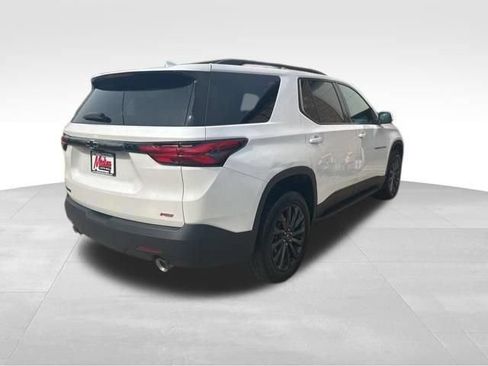 Used 2023 Chevrolet Traverse RS w/ LPO, Floor Liner Package FWD image 4