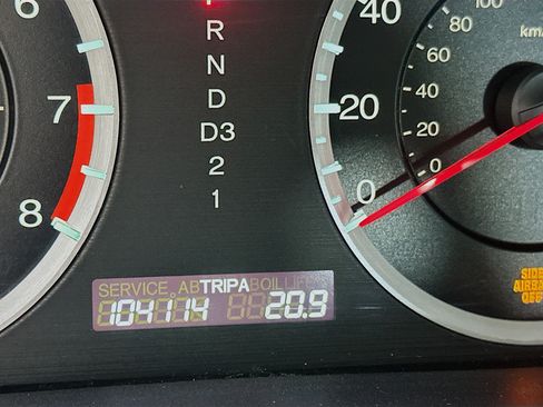Used 2011 Honda Accord LX image 19