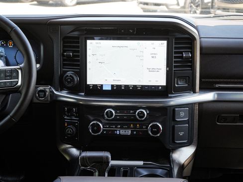 Used 2025 Ford F150 King Ranch w/ FX4 Off-Road Package AWD/4WD image 31