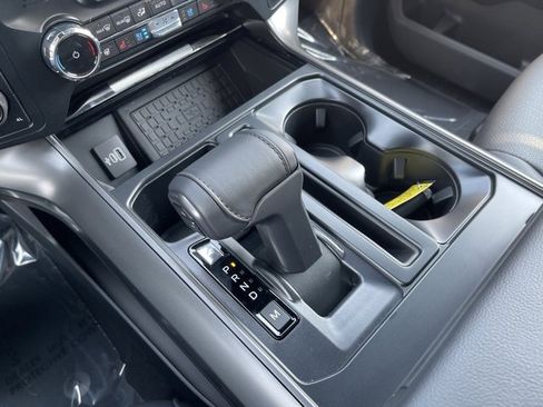 New 2025 Ford F150 Lariat w/ Equipment Group 501A Mid image 13