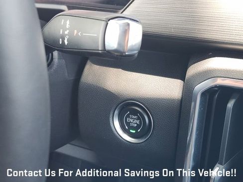 New 2025 GMC Acadia Elevation w/ Elevation Premium Package image 16