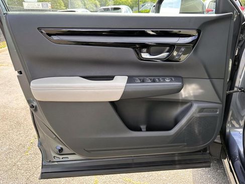 Used 2024 Honda CR-V EX-L image 8
