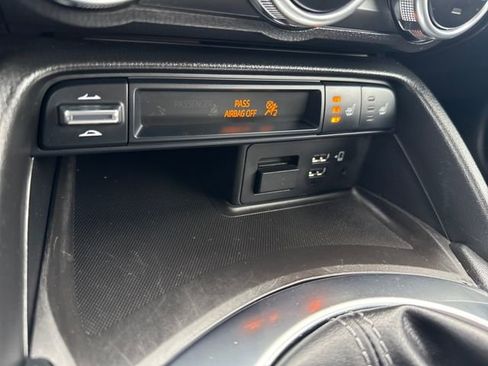 Used 2023 MAZDA MX-5 Miata Grand Touring image 19