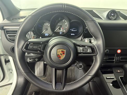 Certified 2026 Porsche Macan Turbo AWD/4WD image 11