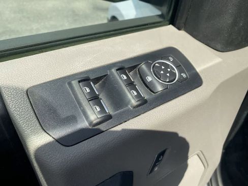 Used 2017 Ford F150 XL w/ Equipment Group 101A Mid image 11