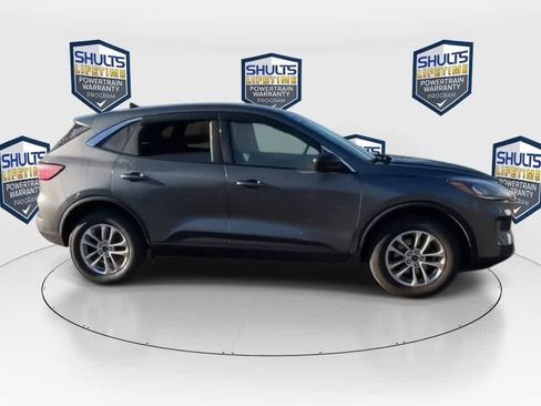 Used 2022 Ford Escape SE w/ Cold Weather Package image 9