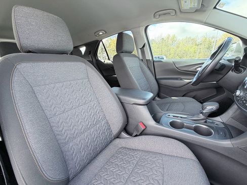 Used 2022 Chevrolet Equinox LT image 25