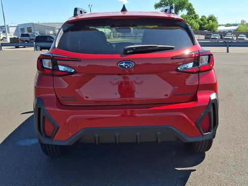 Used 2026 Subaru Crosstrek 2.5i Premium AWD/4WD image 5