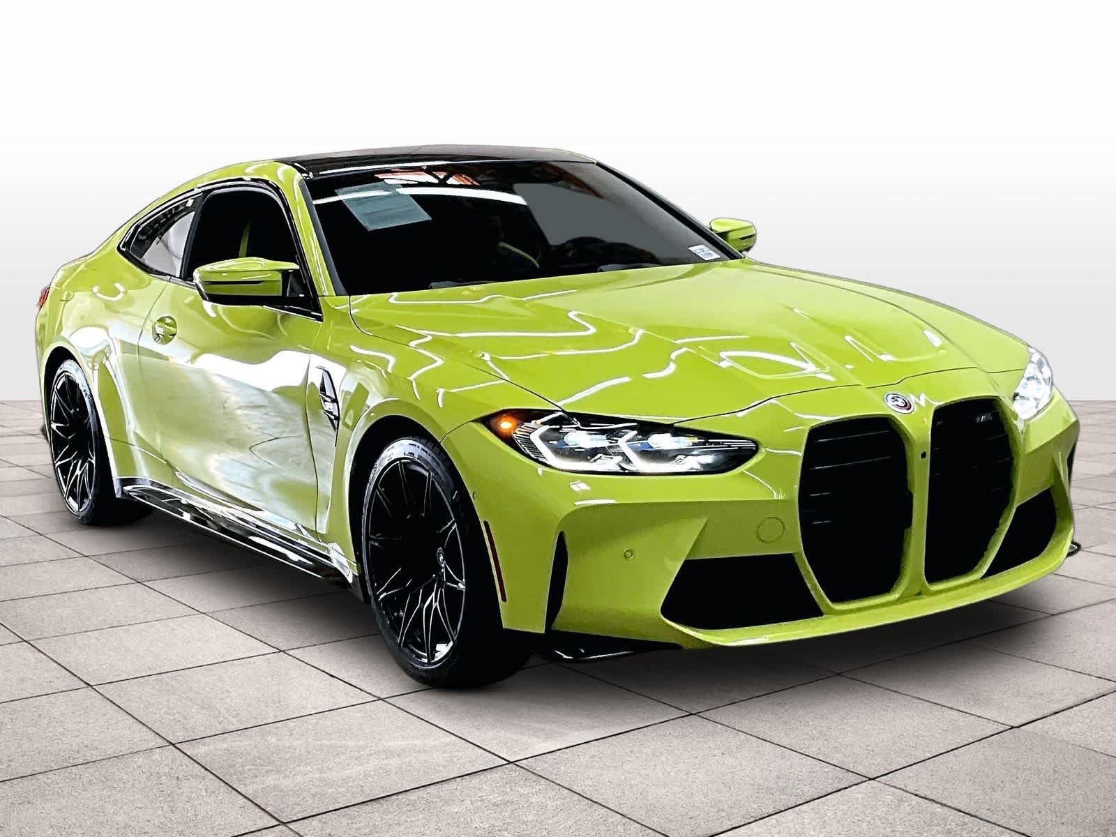 Used 2023 BMW M4 Coupe w/ Executive Package RWD image 2