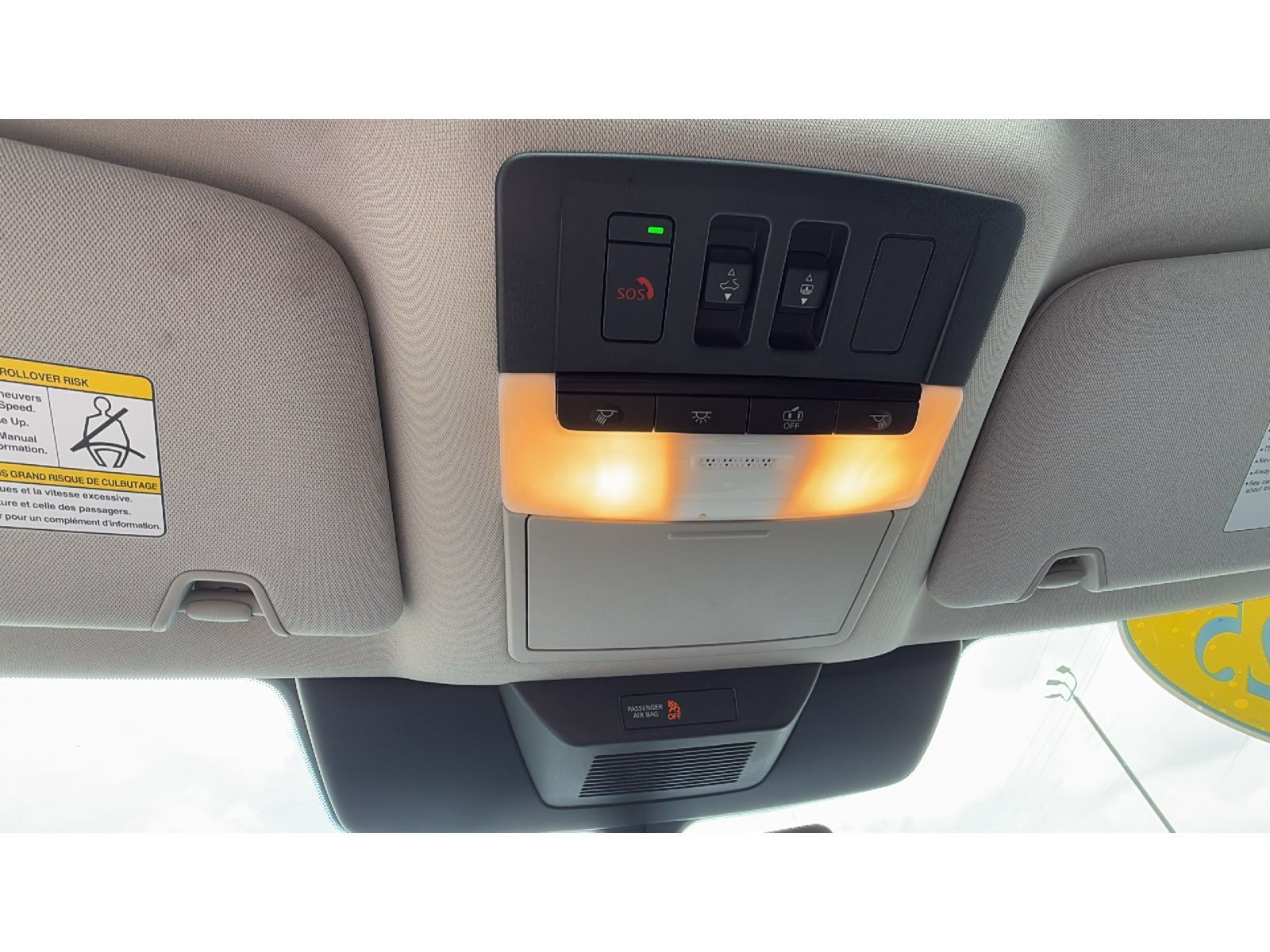 Used 2025 Nissan Pathfinder Platinum AWD/4WD image 25