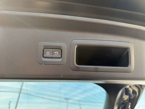 Used 2023 MAZDA CX-30 AWD 2.5 S w/ Premium Package image 36