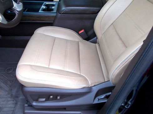 Used 2018 GMC Sierra 1500 Denali image 29