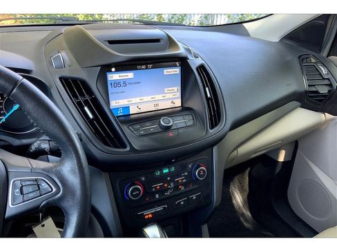 Used 2018 Ford Escape SEL image 6