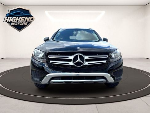 Used 2019 Mercedes-Benz GLC 300 4MATIC image 9