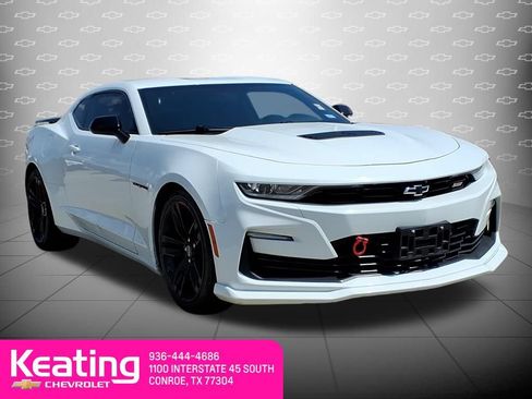 Used 2021 Chevrolet Camaro SS w/ Redline Edition RWD image 3