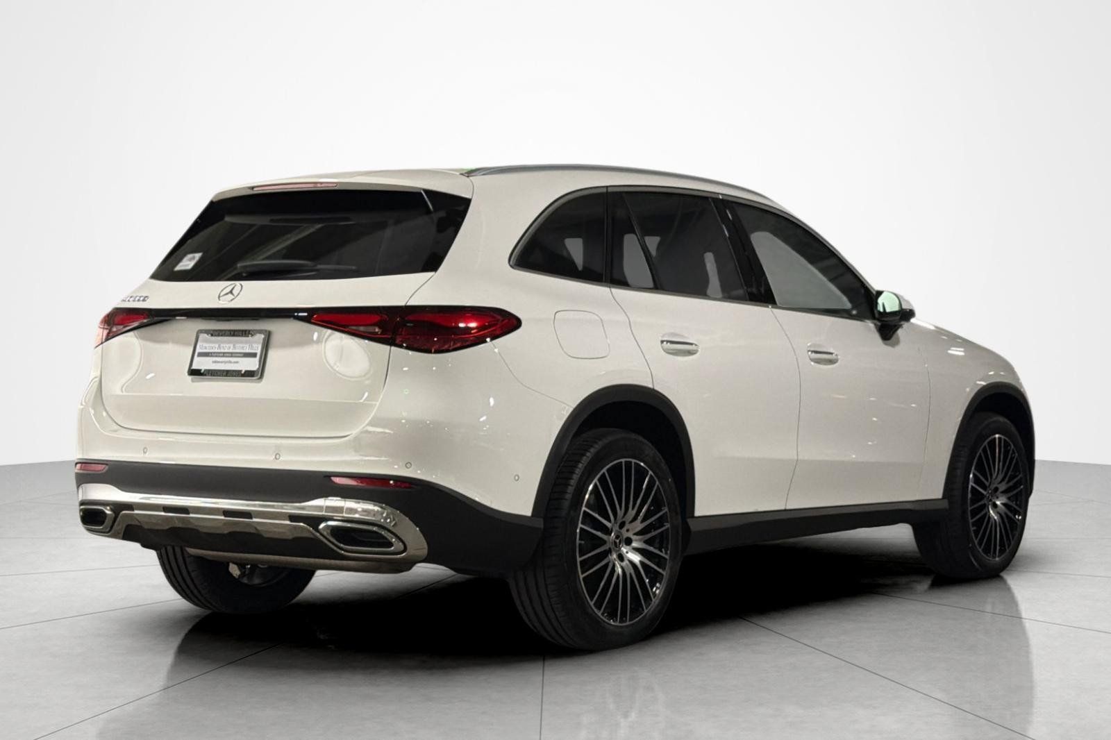 New 2026 Mercedes-Benz GLC 300 image 5