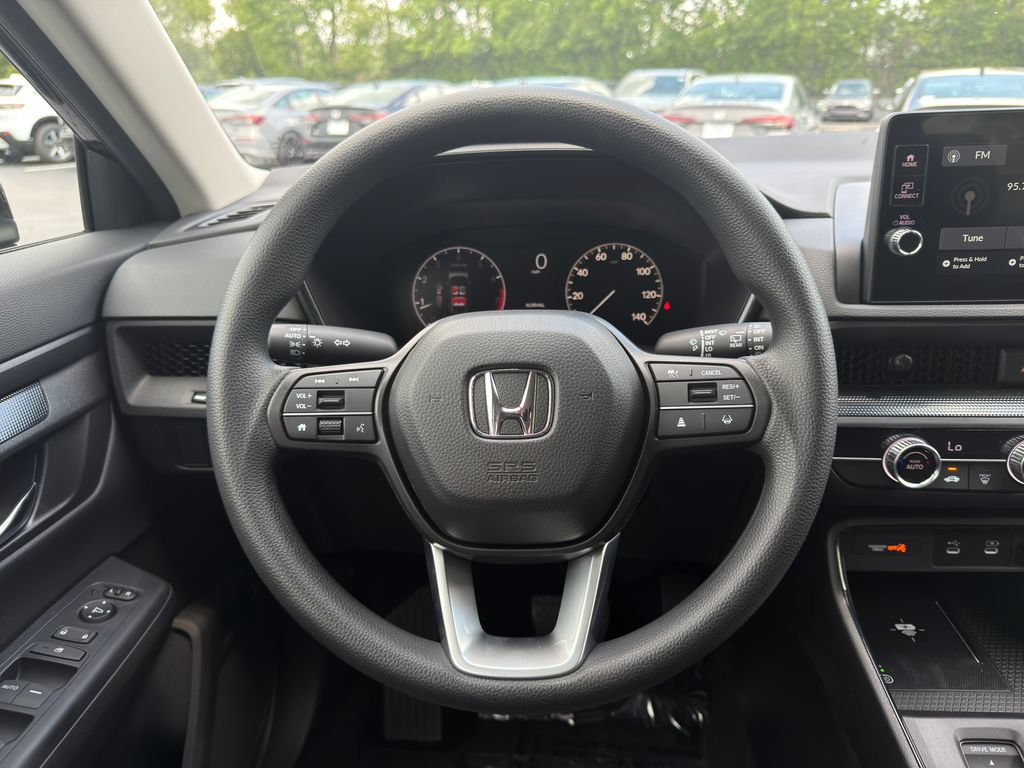 Used 2027 Honda CR-V LX image 12