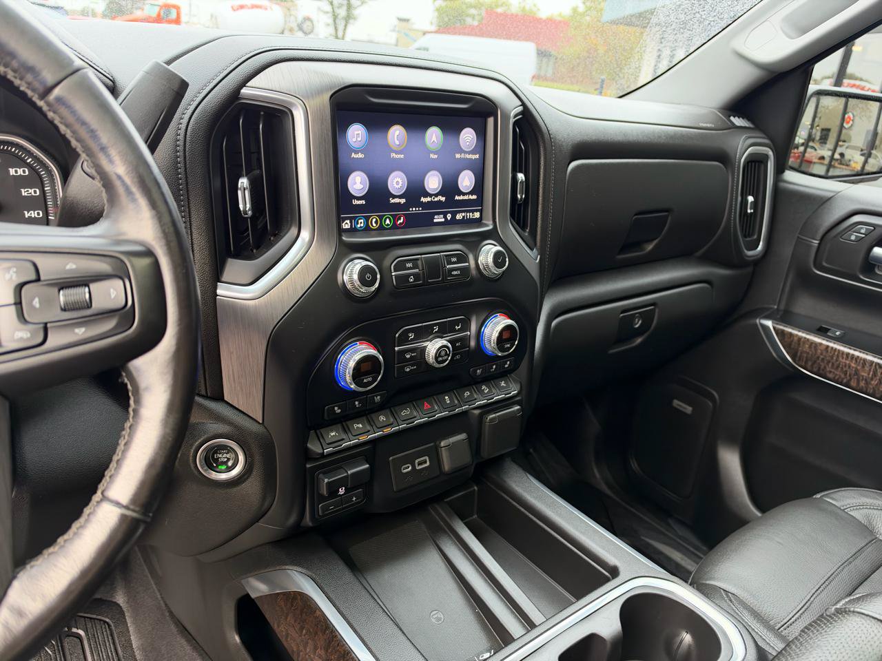 Used 2019 GMC Sierra 1500 Denali w/ Denali Ultimate Package AWD/4WD image 3