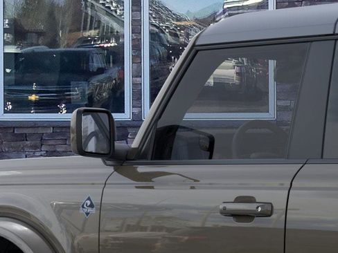 New 2025 Ford Bronco Outer Banks AWD/4WD image 22