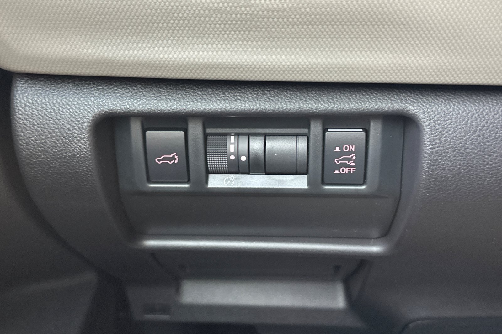 New 2026 Subaru Forester Premium AWD/4WD image 31