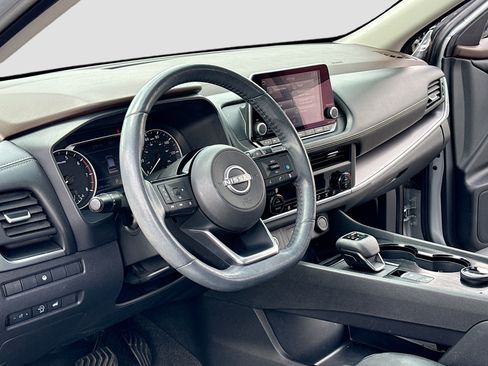 Certified 2023 Nissan Rogue SV w/ SV Premium B Package AWD/4WD image 4