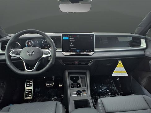 New 2026 Volkswagen Tiguan SE R-Line AWD/4WD image 46