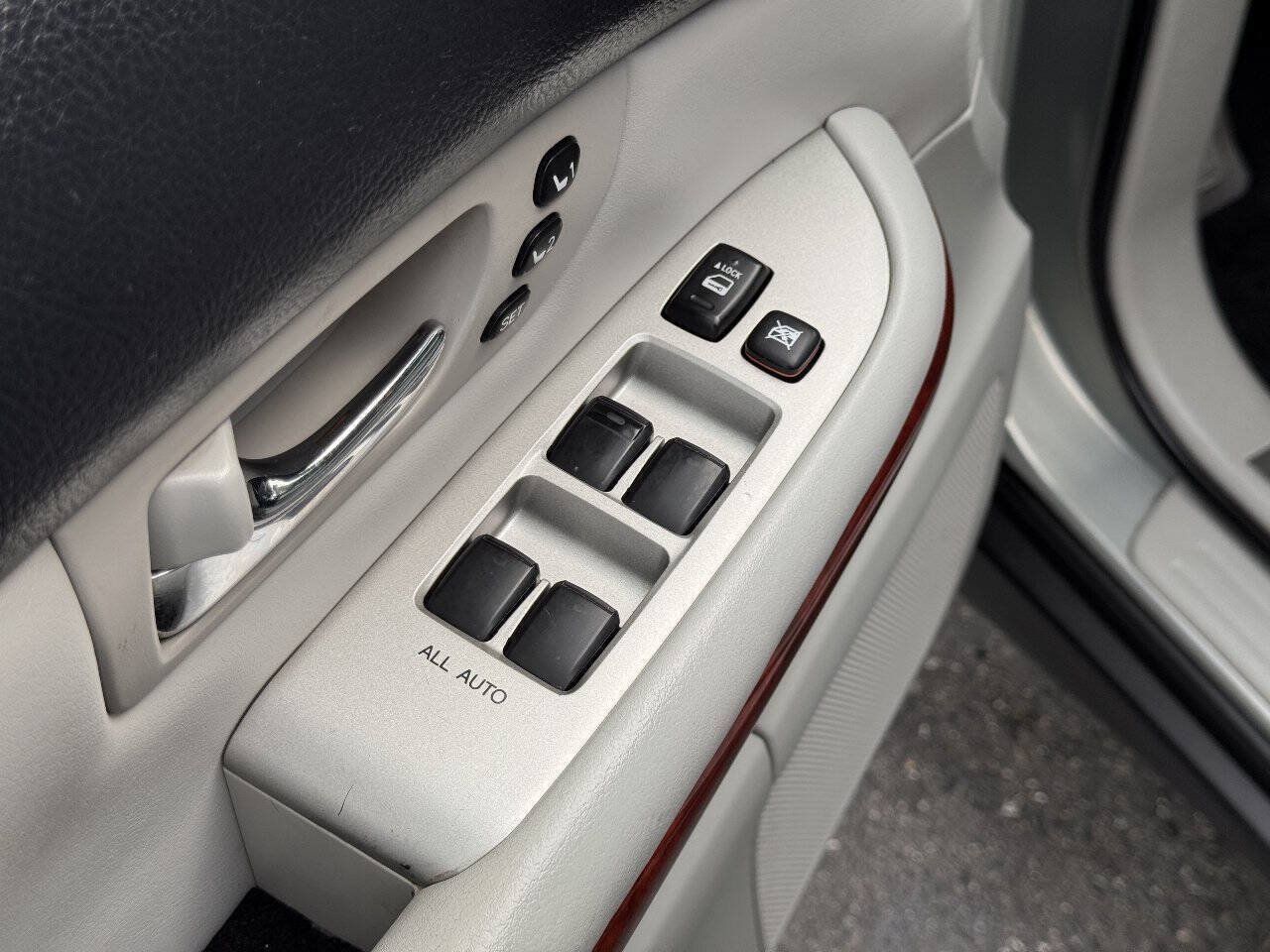 Used 2008 Lexus RX 400h AWD image 35