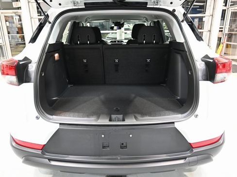 Used 2023 Chevrolet TrailBlazer LS image 27