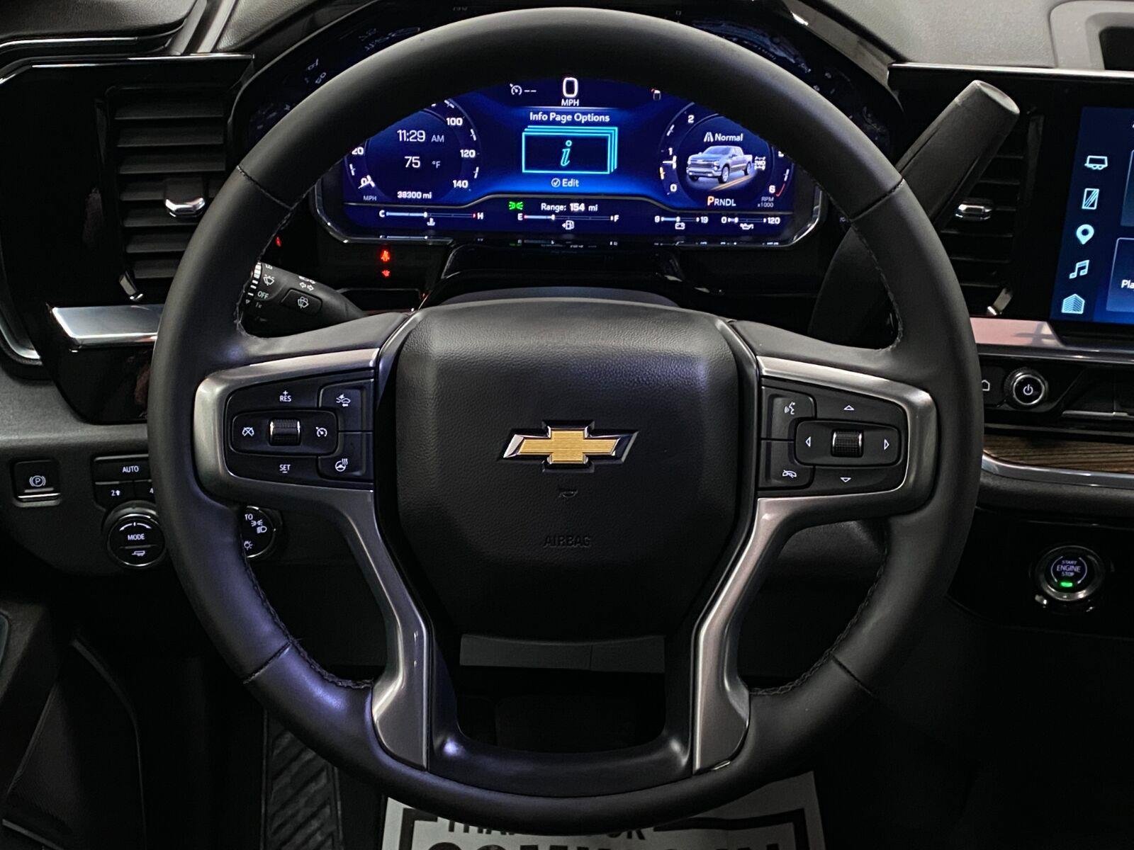 Used 2024 Chevrolet Silverado 1500 LT AWD/4WD image 16