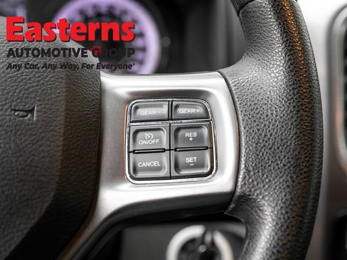 Used 2024 RAM 1500 Warlock AWD/4WD image 14