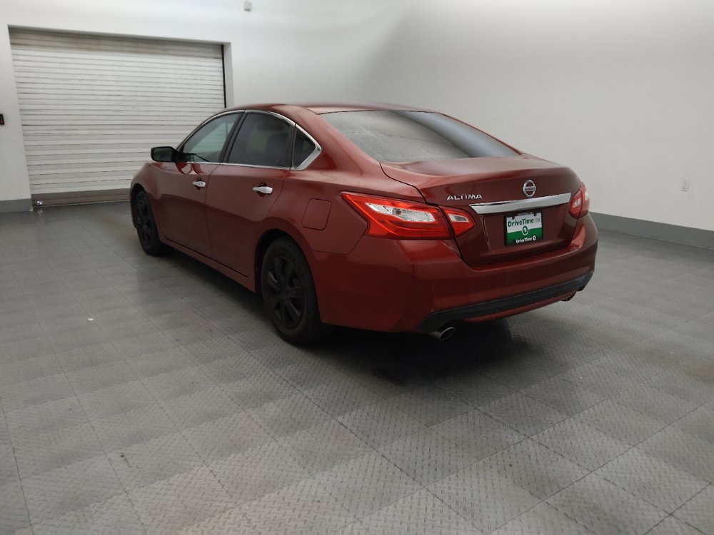 Used 2016 Nissan Altima 2.5 S w/ Power Driver Seat Package FWD image 5