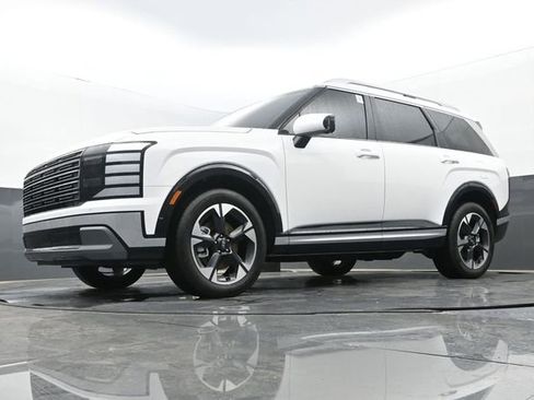 Used 2026 Hyundai Palisade Limited AWD/4WD image 28