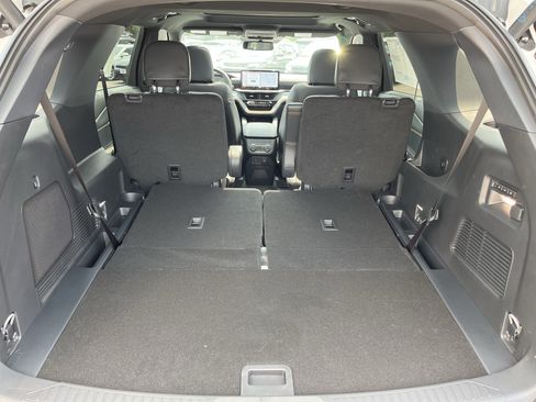 New 2026 Ford Explorer Tremor w/ Tremor Ultimate Package AWD/4WD image 33