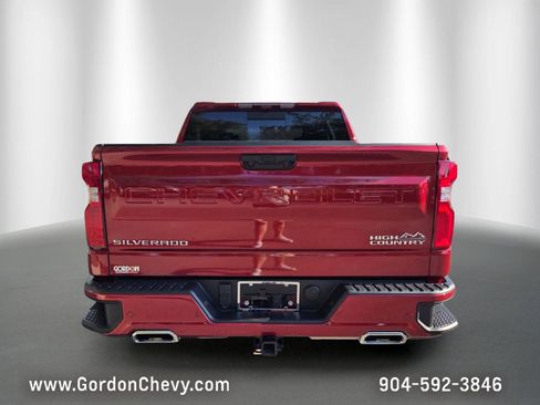 Used 2026 Chevrolet Silverado 1500 High Country w/ High Country Premium Package AWD/4WD image 4