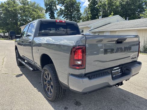 New 2026 RAM 2500 Tradesman AWD/4WD image 7