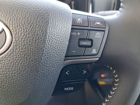 Used 2026 Toyota Camry SE image 29