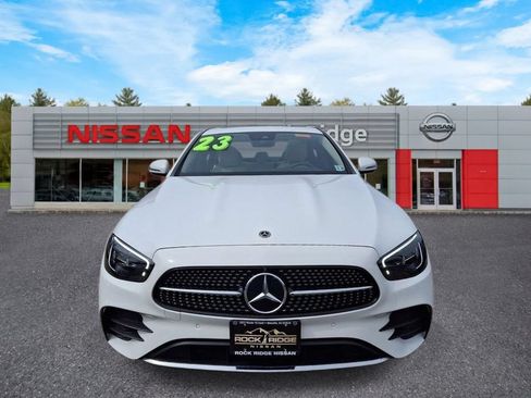 Used 2023 Mercedes-Benz E 350 4MATIC Sedan image 2