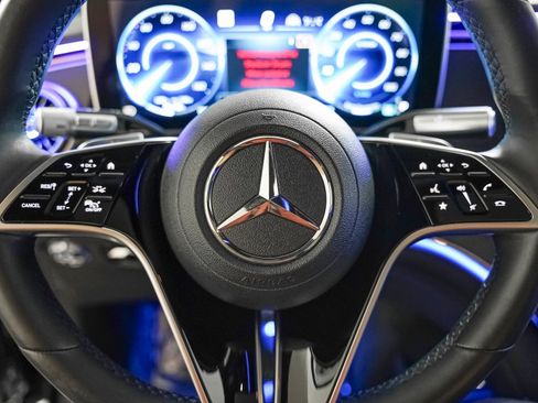 Certified 2023 Mercedes-Benz EQS 450+ SUV w/ Exclusive Trim Package image 15