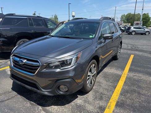 Used 2019 Subaru Outback 2.5i Limited AWD/4WD image 1