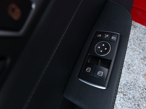 Used 2018 Mercedes-Benz AMG GT S image 95