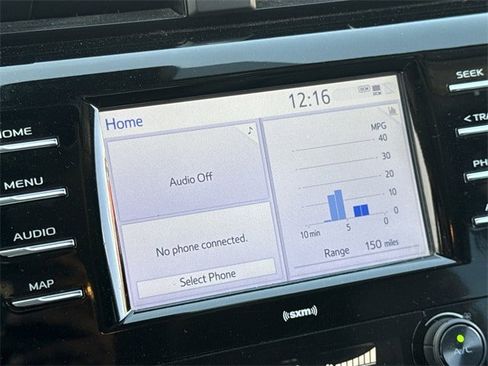 Used 2020 Toyota Camry SE w/ Convenience Package image 18