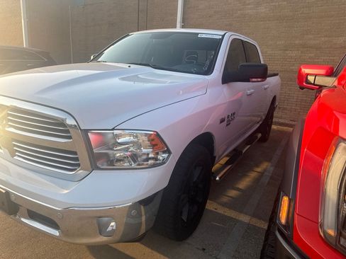 Used 2019 RAM 1500 Lone Star RWD image 1
