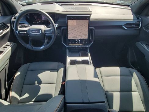 Used 2026 GMC Acadia AT4 w/ Luxury Package AWD/4WD image 20